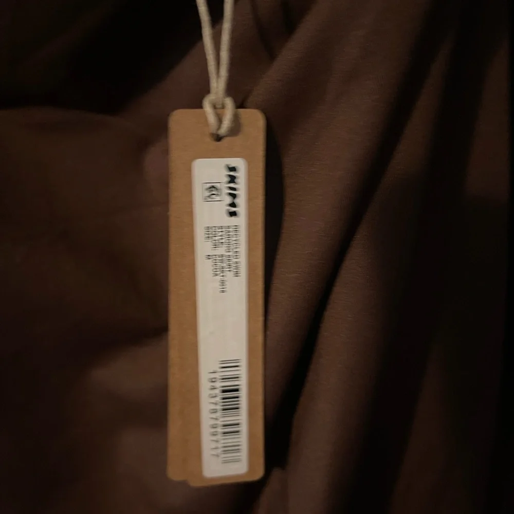 Skims Brown Surong Midi Skirt - Picture 6 of 7